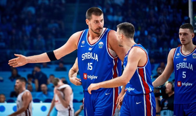 官方网站-斯洛文尼亚两连败凸显一点：约基奇才是现役第一人，湖人后悔了吗