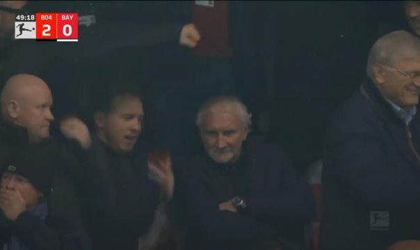 百家乐玩法-败仁众相：秃鹤怨德甲无回避，穆勒恨队友没种没脑