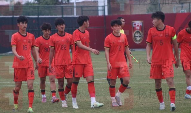 百家乐玩法-完整阵容亮相！贾伟伟建功 U19国青1比0取胜乌兹